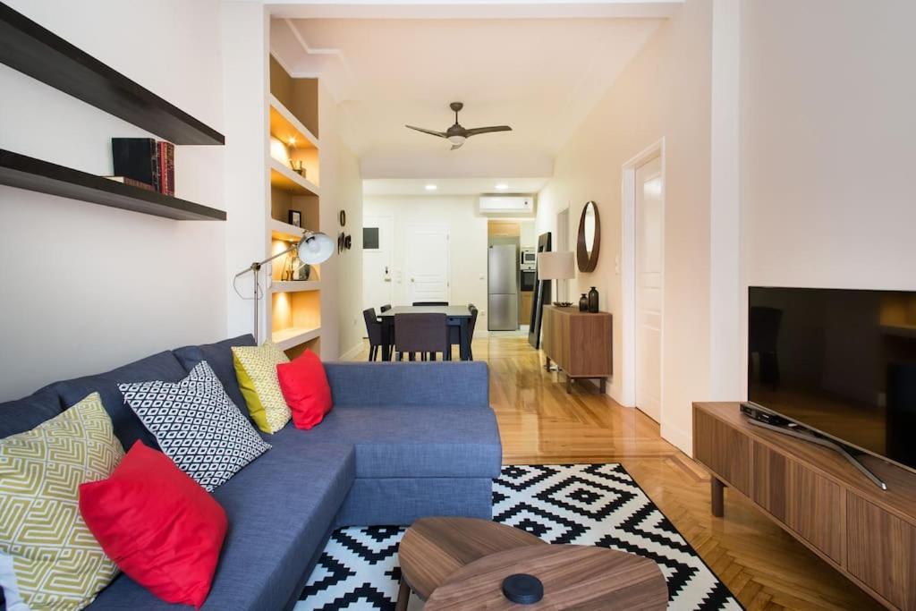 Athena's Nest- *best Location* A/c +heat! * Atena