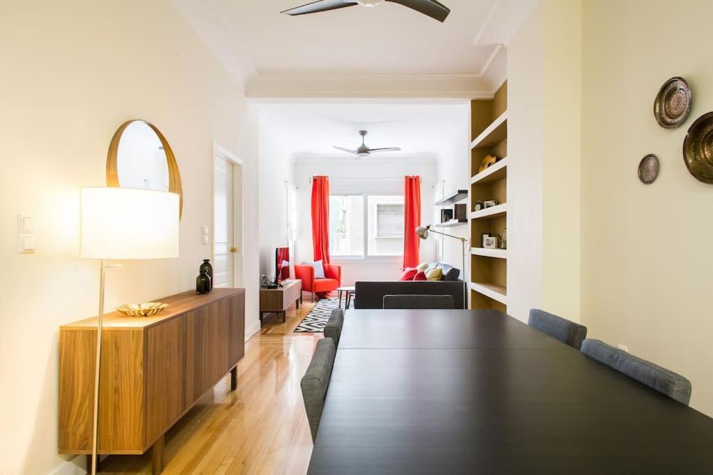 Apartment Athena's Nest- *best Location* A/c +heat!