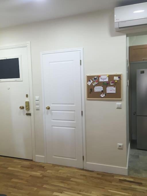 Athena's Nest- *best Location* A/c +heat! Apartment Athens